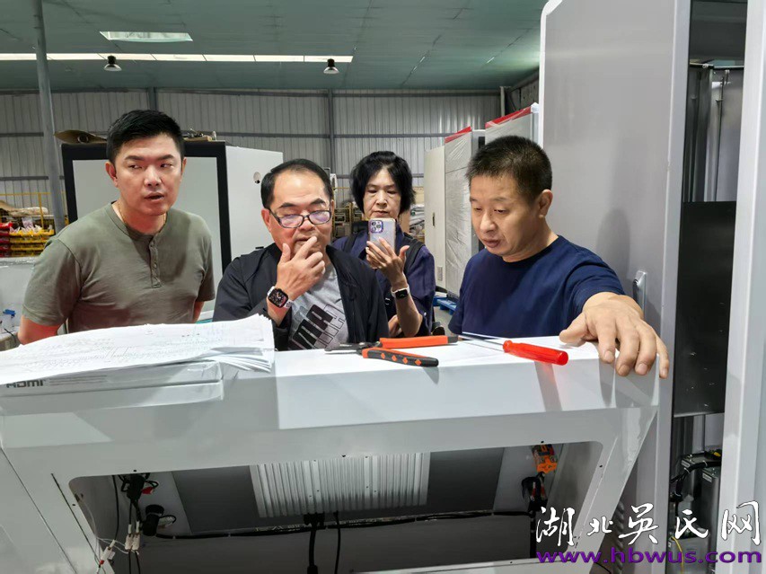 台湾翔强国际考察武汉艾尔通电气 达成技术合作意向